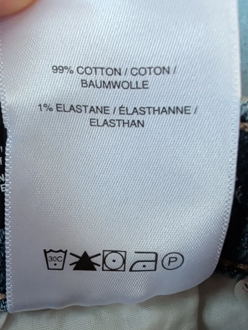 Silver Jeans Co Long Short Size 27